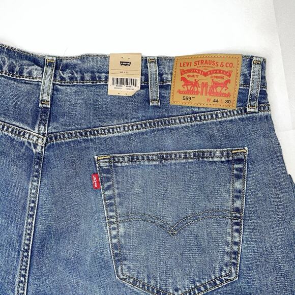 Levi's Men's 559 Relaxed Straight Fit Medium Wash Blue Jeans Size 44X30 - Picture 8 of 8